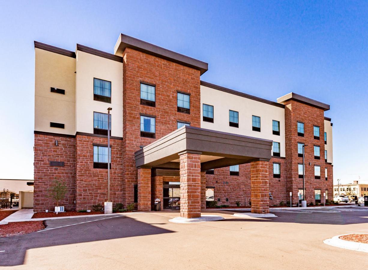 Cobblestone Hotel & Suites Superior Kültér fotó