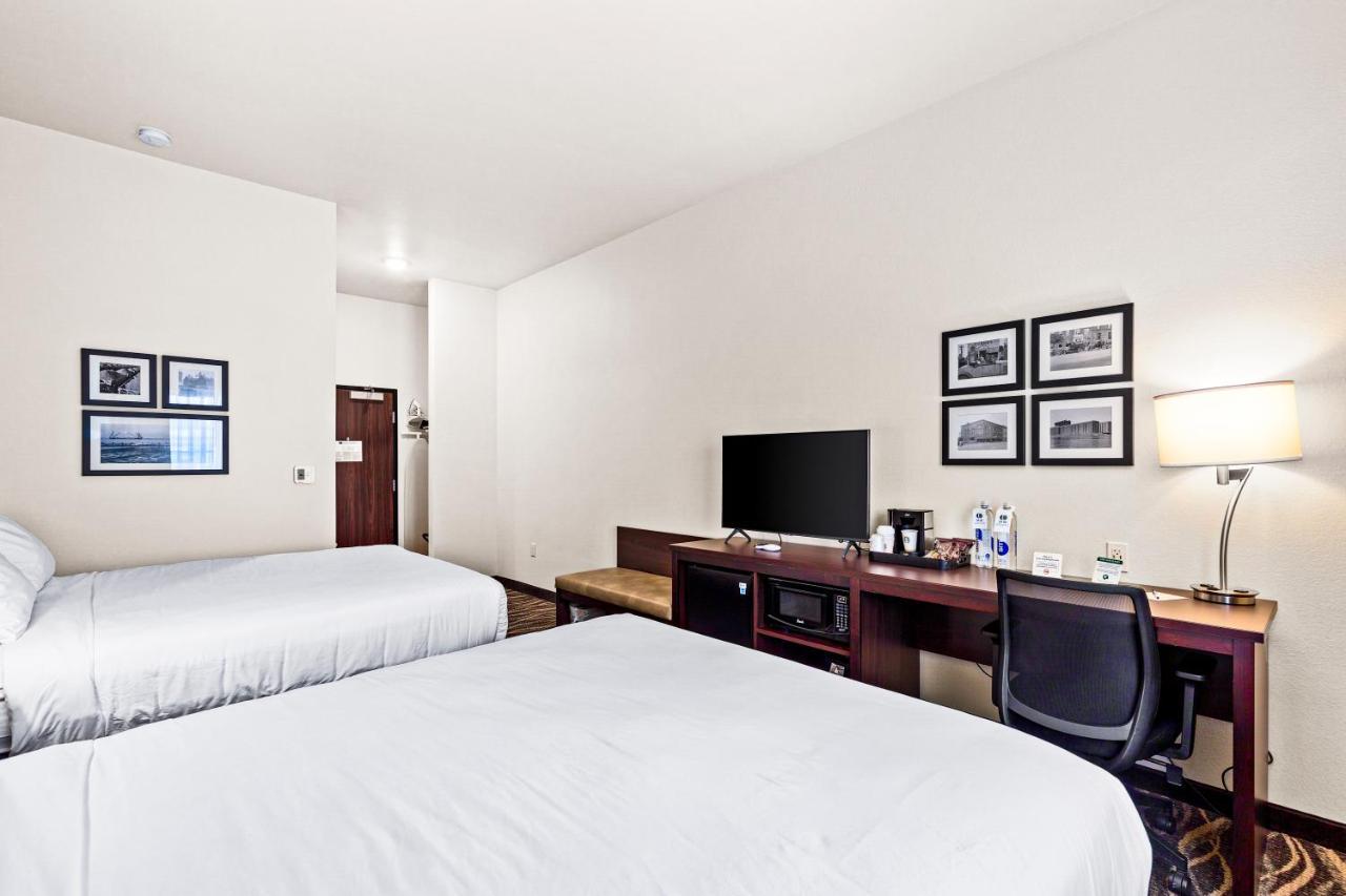 Cobblestone Hotel & Suites Superior Kültér fotó